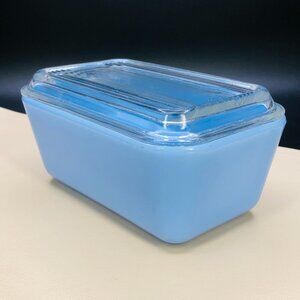 Vintage 50s PYREX Delphite Blue Fridgie 502 with Lid, Midcentury Milk Glass